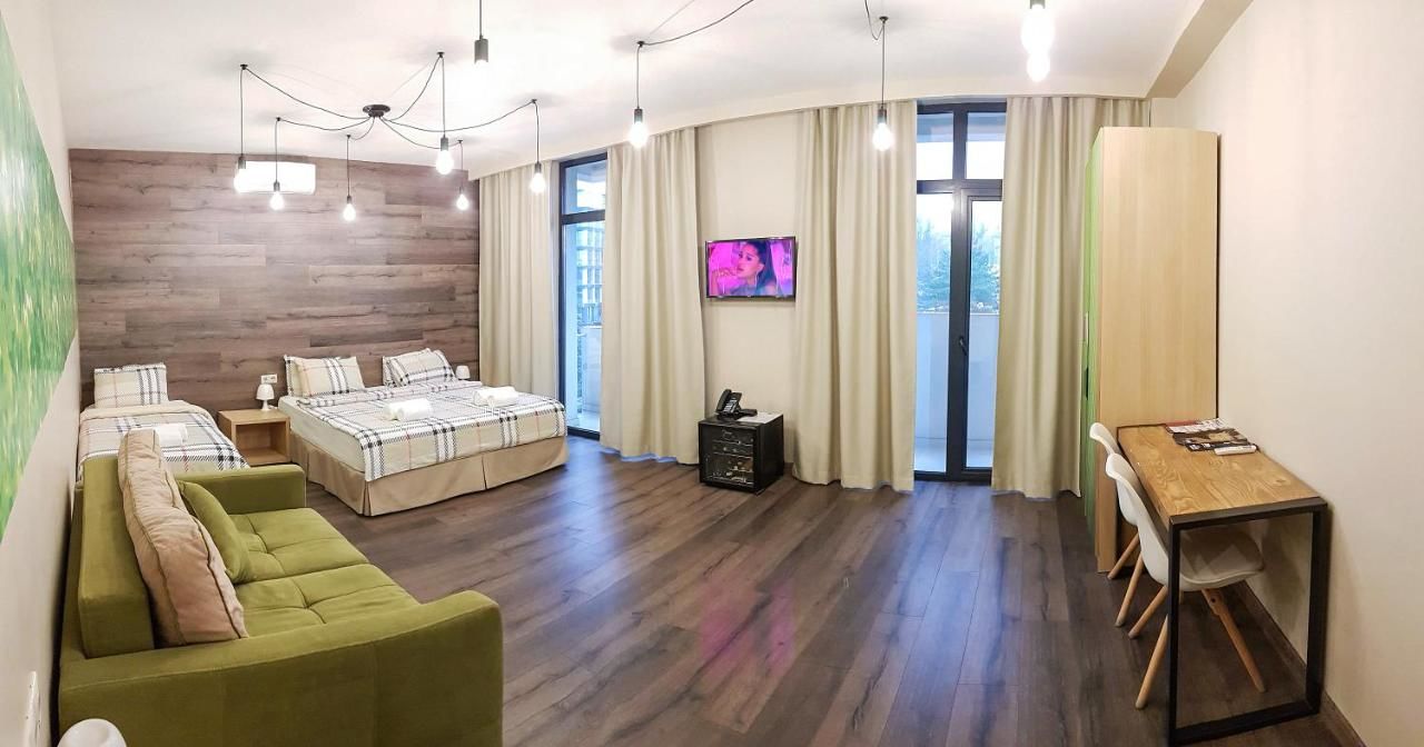 Отель Wine Hotel Chisinau Кишинёв